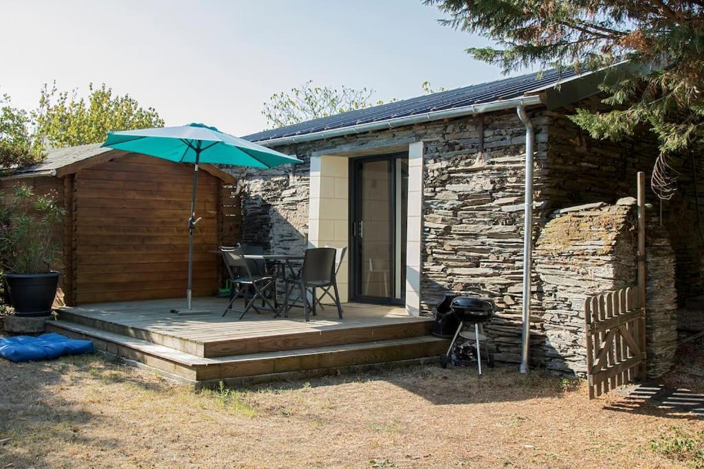 La Maisonnette De Josephine Saint-Jean-des-Mauvrets Extérieur photo