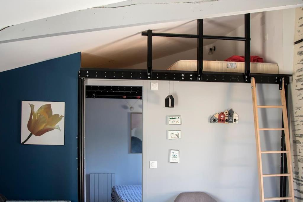 La Maisonnette De Josephine Saint-Jean-des-Mauvrets Extérieur photo
